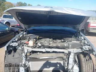 2022 Jeep Grand Cherokee Limited with VIN 1C4RJJBG6N8521334, listed as a IAAI auction lot 40955579 with 62,383 mi miles and . Bid and sale history available at DreamBid. Image 10.