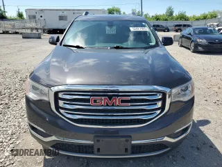 2017 GMC Acadia SLT z VIN 1GKKNULS2HZ173271, wystawiony jako Copart lot #55827905 z przebiegiem 134 345 mil mil oraz Szkoda całkowita • Salvage title. Historia ofert i sprzedaży dostępna na DreamBid. Obrazek 5.