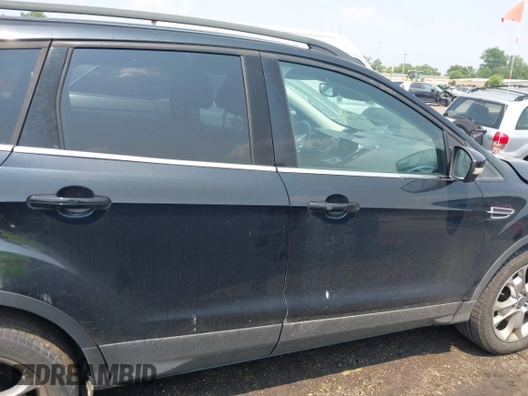 2013 Ford Escape SEL с VIN 1FMCU9HX3DUC53377, выставлен на аукционе IAAI как лот 42412129 с пробегом 140 367 миль миль и . История ставок и продаж доступна на DreamBid. Изображение 13.