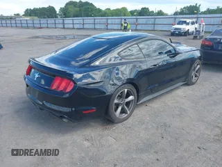 2016 Ford Mustang V6 z VIN 1FA6P8AM4G5207757, wystawiony jako IAAI lot #42224039 z przebiegiem 149 151 mil mil oraz . Historia ofert i sprzedaży dostępna na DreamBid. Obrazek 4.