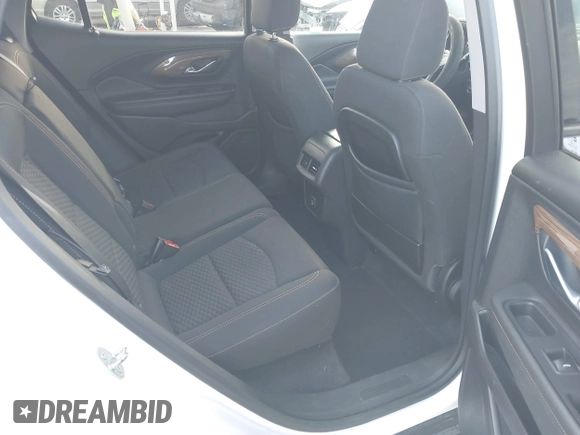 2021 GMC Terrain SLE with VIN 3GKALTEV2ML395538, listed as a IAAI auction lot 41279900 with 37,590 mi miles and . Bid and sale history available at carsss.com. Image 8.