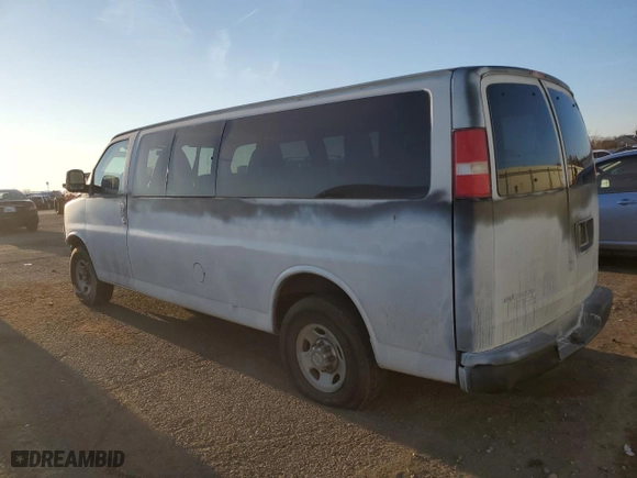 2012 Chevrolet Express Passenger 1LT with VIN 1GAZG1FA9C1195838, listed as a Copart auction lot 47020615 with 0 mi miles and Salvage Title. Bid and sale history available at carsss.com. Image 2.