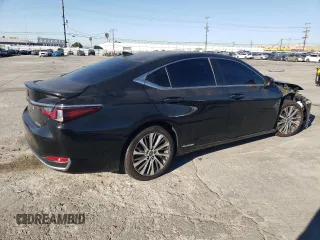 2021 Lexus ES 300h z VIN 58ADA1C12MU012758, wystawiony jako Copart lot #50065485 z przebiegiem 43 605 mil mil oraz Szkoda całkowita • Salvage title. Historia ofert i sprzedaży dostępna na DreamBid. Obrazek 3.
