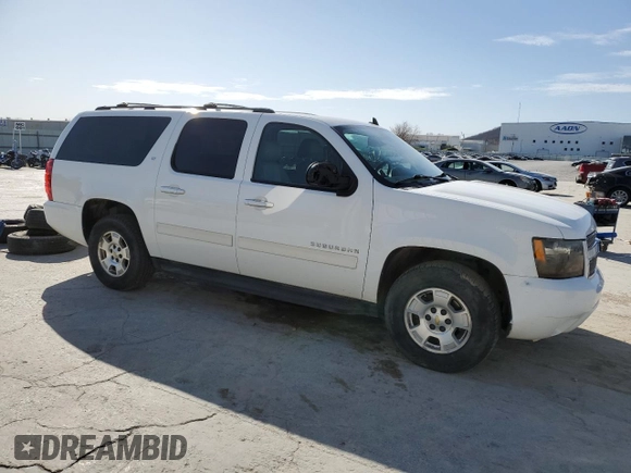 2014 Chevrolet Suburban LT with VIN 1GNSCJE0XER208959, listed as a Copart auction lot 48493865 with 226,379 mi miles and Salvage Title. Bid and sale history available at carsss.com. Image 4.