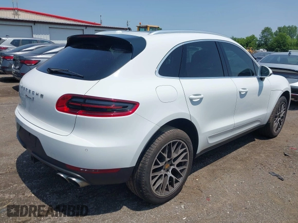 2018 Porsche Macan S with VIN WP1AB2A50JLB33909, listed as a IAAI auction lot 42392836 with 89,328 mi miles and . Bid and sale history available at DreamBid. Image 4.