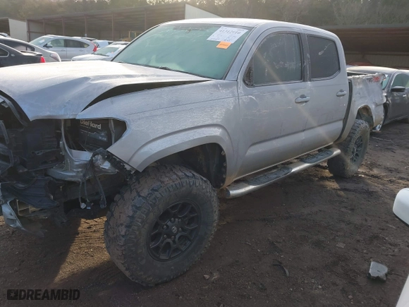 2016 Toyota Tacoma SR with VIN 5TFCZ5ANXGX037133, listed as a IAAI auction lot 41312910 with 153,157 mi miles. Bid and sale history available at carsss.com. Image 17.