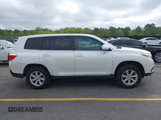 2013 Toyota Highlander with VIN 5TDZA3EH8DS040365, listed as a IAAI auction lot 41939503 with 123,581 mi miles and . Bid and sale history available at DreamBid. Image 13.