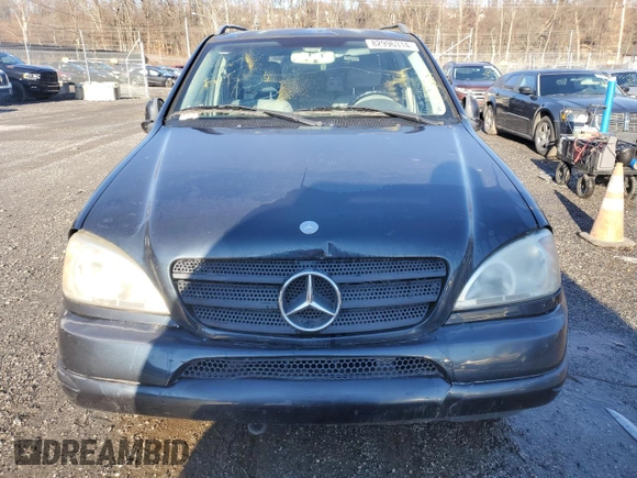 2000 Mercedes-Benz M-Class with VIN 4JGAB54E9YA152815, listed as a Copart auction lot 82996314 with 0 mi miles and Salvage Title. Bid and sale history available at carsss.com. Image 5.