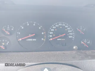 2001 Jeep Grand Cherokee Laredo с VIN 1J4GX48S41C628774, выставлен на аукционе IAAI как лот 42025584 с пробегом Не указан миль и . История ставок и продаж доступна на DreamBid. Изображение 7.