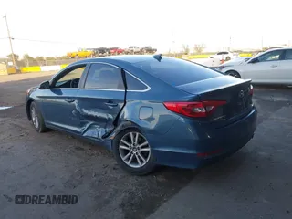 2015 Hyundai Sonata 2.4L SE with VIN 5NPE24AF3FH257823, listed as a IAAI auction lot 41226098 with 101,043 mi miles. Bid and sale history available at carsss.com. Image 3.