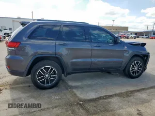 2018 Jeep Grand Cherokee Trailhawk with VIN 1C4RJFLG7JC467934, listed as a Copart auction lot 56193335 with 57,578 mi miles and Salvage title. Bid and sale history available at DreamBid. Image 3.