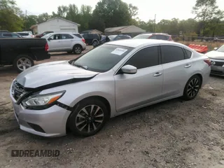 2018 Nissan Altima SR with VIN 1N4AL3AP8JC245501, listed as a IAAI auction lot 42026160 with 114,022 mi miles and . Bid and sale history available at carsss.com. Image 19.