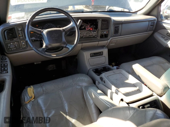 2002 Chevrolet Suburban LS with VIN 3GNFK16Z12G273440, listed as a Copart auction lot 72806534 with 214,158 mi miles and Salvage Title. Bid and sale history available at carsss.com. Image 8.