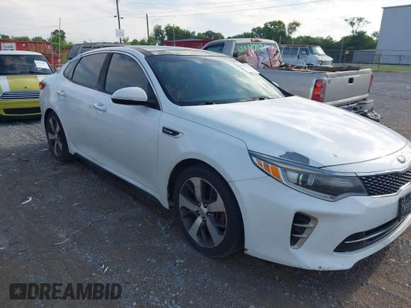 2016 Kia Optima SX Turbo z VIN 5XXGW4L20GG016368, wystawiony jako IAAI lot #42610152 z przebiegiem 165 525 mil mil oraz . Historia ofert i sprzedaży dostępna na DreamBid. Obrazek 1.