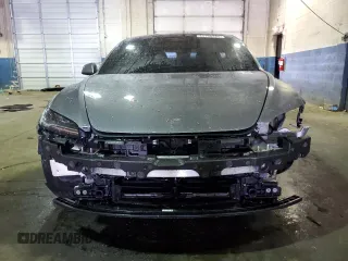 2025 Tesla Model 3 Long Range with VIN 5YJ3E1EA1SF925543, listed as a Copart auction lot 43796445 with 260 mi miles and Salvage Title. Bid and sale history available at DreamBid. Image 5.