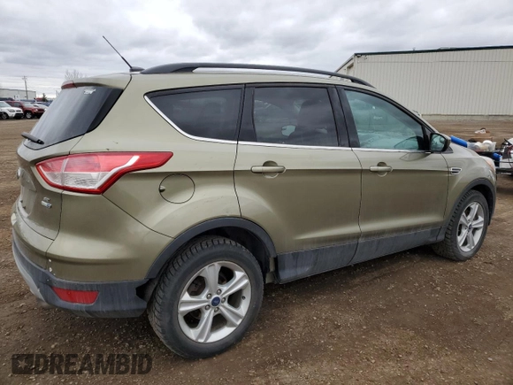 2014 Ford Escape SE with VIN 1FMCU9GX3EUB50432, listed as a Copart auction lot 50922755 with 276,474 mi miles and Clean Title. Bid and sale history available at DreamBid. Image 3.
