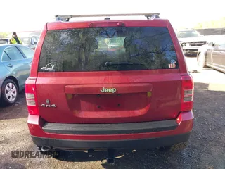 2013 Jeep Patriot Sport with VIN 1C4NJRBB0DD174560, listed as a IAAI auction lot 42101821 with 107,988 mi miles and . Bid and sale history available at carsss.com. Image 17.