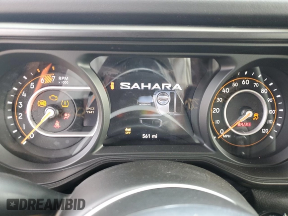 2024 Jeep Wrangler Sahara with VIN 1C4PJXEG8RW262661, listed as a Copart auction lot 55464325 with 561 mi miles and Salvage title. Bid and sale history available at DreamBid. Image 9.