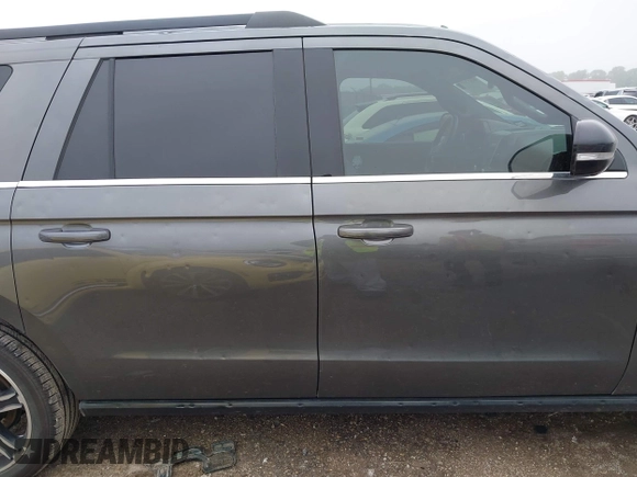2021 Ford Expedition Max Limited with VIN 1FMJK1KTXMEA33099, listed as a IAAI auction lot 42155357 with 58,293 mi miles and . Bid and sale history available at DreamBid. Image 13.