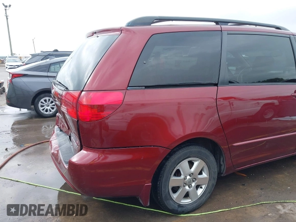 2004 Toyota Sienna XLE z VIN 5TDZA22C24S148709, wystawiony jako IAAI lot #42144527 z przebiegiem 199 711 mil mil oraz . Historia ofert i sprzedaży dostępna na DreamBid. Obrazek 18.