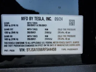 2024 Tesla Model S Plaid с VIN 5YJSA1E66RF544459, выставлен на аукционе Copart как лот 44743565 с пробегом Не указан миль и Списание • Salvage title. История ставок и продаж доступна на DreamBid. Изображение 13.