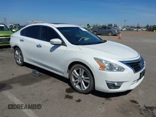 2014 Nissan Altima S with VIN 1N4BL3AP4EN246739, listed as a IAAI auction lot 42181739 with 78,695 mi miles and . Bid and sale history available at DreamBid. Image 1.