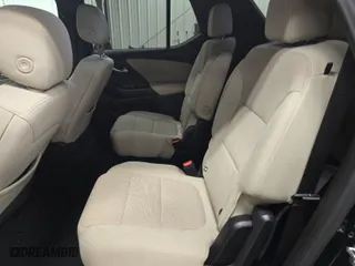 2022 Chevrolet Traverse LT Cloth with VIN 1GNEVGKW3NJ151652, listed as a IAAI auction lot 42048340 with 98,147 mi miles. Bid and sale history available at carsss.com. Image 1.