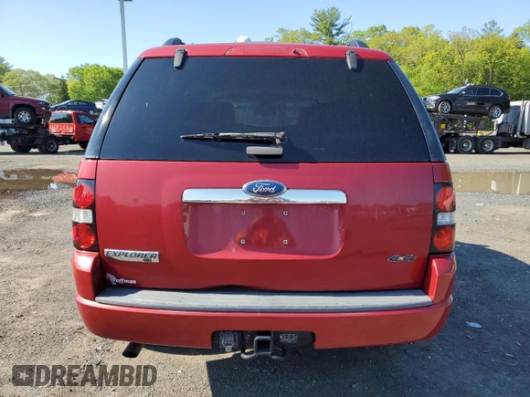 2010 Ford Explorer XLT z VIN 1FMEU7DEXAUA30671, wystawiony jako Copart lot #56351165 z przebiegiem 139 434 mil mil oraz Szkoda całkowita • Salvage title. Historia ofert i sprzedaży dostępna na DreamBid. Obrazek 6.