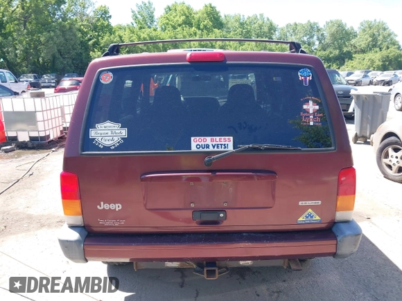 2001 Jeep Cherokee Sport with VIN 1J4FF48S51L516712, listed as a IAAI auction lot 42247399 with 323,576 mi miles and . Bid and sale history available at DreamBid. Image 17.