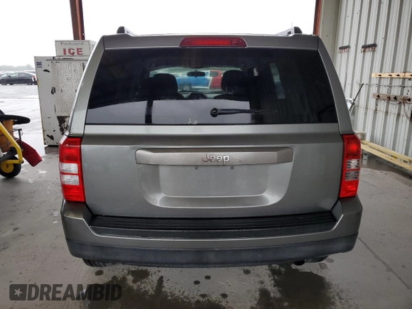 2012 Jeep Patriot Sport with VIN 1C4NJPBA1CD538575, listed as a Copart auction lot 56698525 with 179,366 mi miles and Clean Title. Bid and sale history available at DreamBid. Image 6.