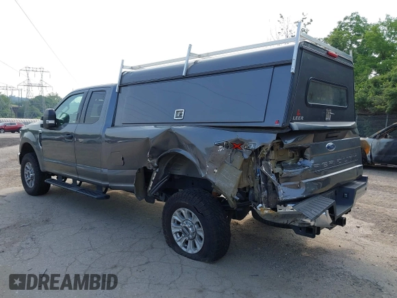 2022 Ford F-250 XL with VIN 1FT7X2BN0NED55131, listed as a IAAI auction lot 42344577 with 51,913 mi miles and . Bid and sale history available at DreamBid. Image 3.