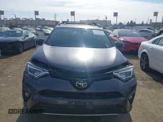 2017 Toyota RAV4 SE z VIN JTMNFREV9HJ706600, wystawiony jako IAAI lot #41109620 z przebiegiem 53 386 mil mil oraz . Historia ofert i sprzedaży dostępna na DreamBid. Obrazek 12.