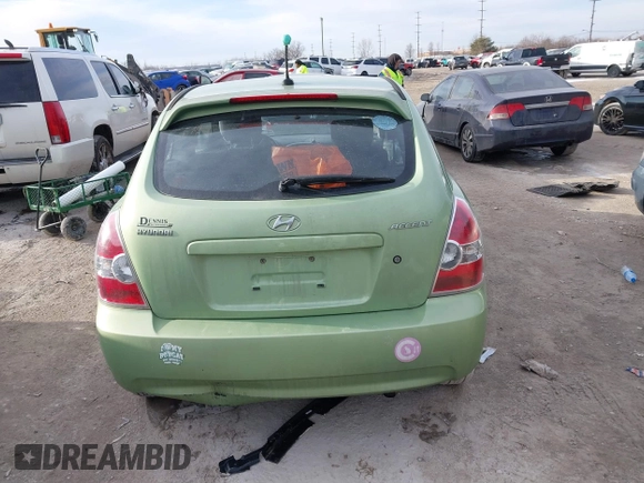 2009 Hyundai Accent Auto SE with VIN KMHCN36C69U112207, listed as a IAAI auction lot 41641298 with 166,804 mi miles. Bid and sale history available at carsss.com. Image 16.