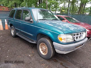 1998 Ford Explorer XL z VIN 1FMZU34E8WUC32300, wystawiony jako IAAI lot #42506326 z przebiegiem 282 238 mil mil oraz . Historia ofert i sprzedaży dostępna na DreamBid. Obrazek 1.