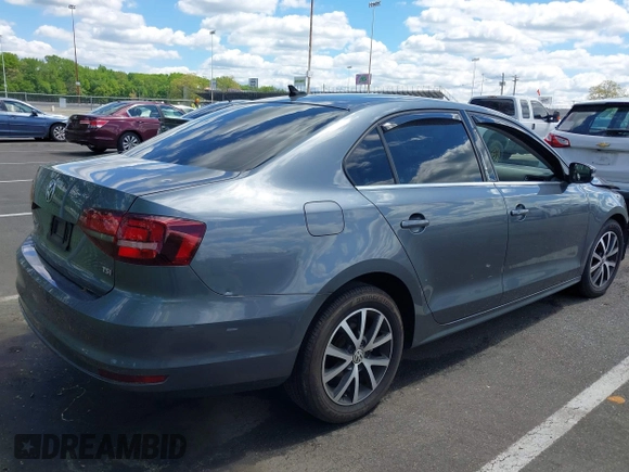 2017 Volkswagen Jetta SE with VIN 3VWDB7AJ6HM336253, listed as a IAAI auction lot 42205788 with 132,767 mi miles and . Bid and sale history available at DreamBid. Image 4.