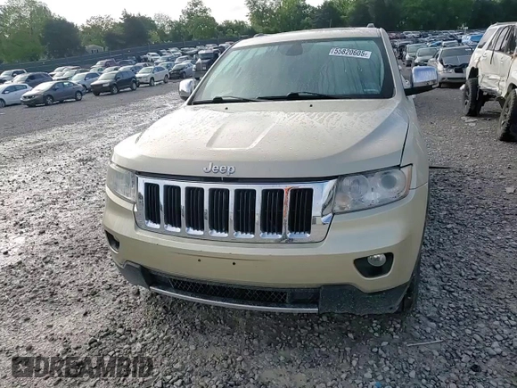 2011 Jeep Grand Cherokee Limited z VIN 1J4RR5GT2BC624923, wystawiony jako Copart lot #55820605 z przebiegiem 217 461 mil mil oraz Czysty tytuł • Clean title. Historia ofert i sprzedaży dostępna na DreamBid. Obrazek 14.