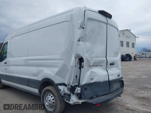 2020 Ford Transit Cargo z VIN 1FTBR2C86LKB45614, wystawiony jako IAAI lot #41665561 z przebiegiem 50 727 mil mil oraz . Historia ofert i sprzedaży dostępna na DreamBid. Obrazek 6.