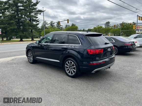2017 Audi Q7 Premium Plus with VIN WA1LAAF75HD036771, listed as a Copart auction lot 57857695 with 147,461 mi miles and Clean title. Bid and sale history available at DreamBid. Image 3.