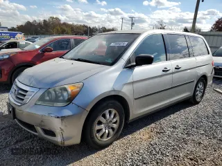 2008 Honda Odyssey LX z VIN 5FNRL38208B002012, wystawiony jako Copart lot #77695074 z przebiegiem 207 184 mil mil oraz Czysty tytuł • Clean title. Historia ofert i sprzedaży dostępna na DreamBid. Obrazek 1.