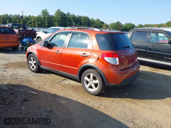 2007 Suzuki SX4 with VIN JS2YB413375101517, listed as a IAAI auction lot 40341122 with 118,461 mi miles. Bid and sale history available at carsss.com. Image 3.