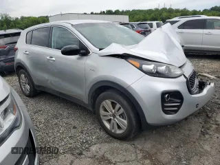 2018 Kia Sportage LX z VIN KNDPMCAC4J7446934, wystawiony jako Copart lot #53712435 z przebiegiem 72 974 mil mil oraz Szkoda całkowita • Salvage title. Historia ofert i sprzedaży dostępna na DreamBid. Obrazek 4.