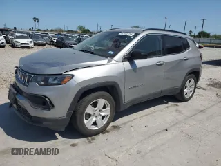 2022 Jeep Compass Latitude with VIN 3C4NJCBB8NT204932, listed as a Copart auction lot 52032755 with 25,330 mi miles and Salvage title. Bid and sale history available at DreamBid. Image 1.