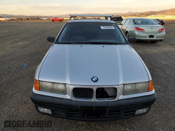 1992 BMW 3 Series with VIN WBACB4310NFF84746, listed as a Copart auction lot 79340334 with 101,709 mi miles and Clean title. Bid and sale history available at DreamBid. Image 5.