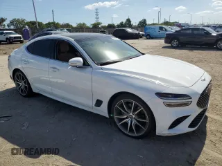 2022 Genesis G70 2.0T с VIN KMTG34TA2NU096216, выставлен на аукционе Copart как лот 80650984 с пробегом 63 147 миль миль и На запчасти • Non repairable. История ставок и продаж доступна на DreamBid. Изображение 4.