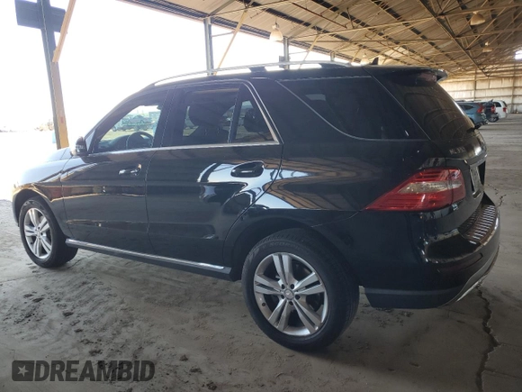 2013 Mercedes-Benz M 350 with VIN 4JGDA5JB7DA142448, listed as a Copart auction lot 49748035 with 117,601 mi miles and Clean Title. Bid and sale history available at DreamBid. Image 2.