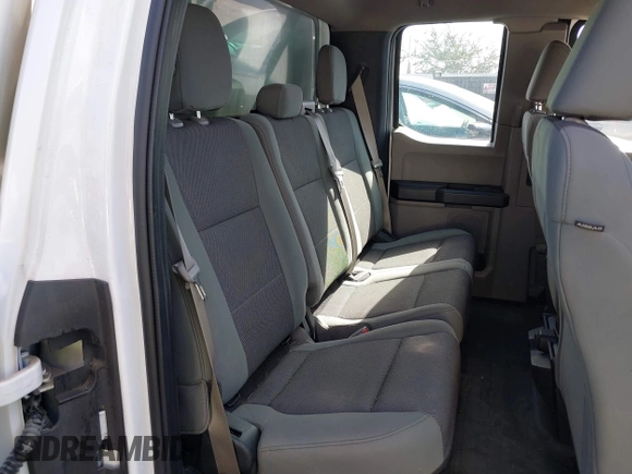 2016 Ford F-150 XL with VIN 1FTEX1C85GKF35266, listed as a IAAI auction lot 41491645 with 158,966 mi miles and . Bid and sale history available at carsss.com. Image 8.