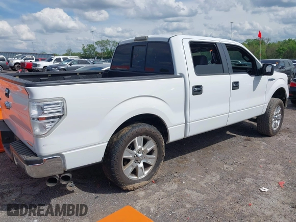 2013 Ford F-150 XL with VIN 1FTFW1CF2DFC17194, listed as a IAAI auction lot 42104978 with 257,406 mi miles. Bid and sale history available at carsss.com. Image 4.
