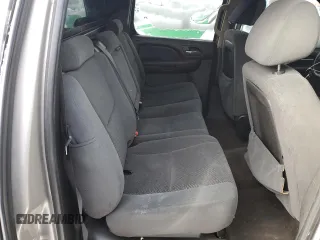 2008 Chevrolet Avalanche 2LT with VIN 3GNFK12398G225050, listed as a Copart auction lot 45964045 with 301,687 mi miles and Clean title. Bid and sale history available at DreamBid. Image 10.