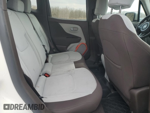 2015 Jeep Renegade Latitude with VIN ZACCJABH4FPC16004, listed as a Copart auction lot 49983745 with 88,859 mi miles and Clean Title. Bid and sale history available at carsss.com. Image 10.