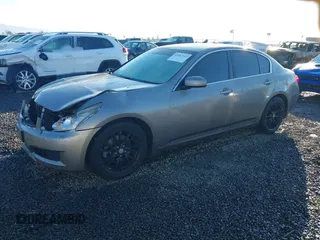 2007 Infiniti G35 Journey z VIN JNKBV61E77M712448, wystawiony jako IAAI lot #41687343 z przebiegiem 244 794 mil mil oraz . Historia ofert i sprzedaży dostępna na DreamBid. Obrazek 2.